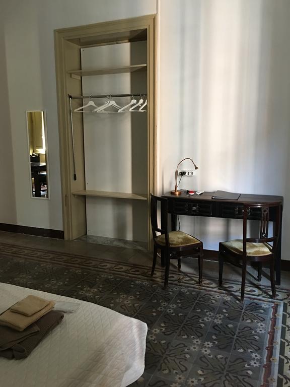 Deco Guest House Palermo Bagian luar foto