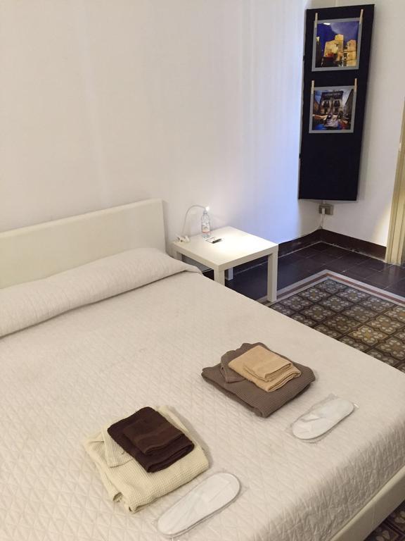 Deco Guest House Palermo Bagian luar foto