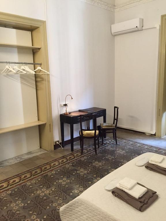 Deco Guest House Palermo Bagian luar foto